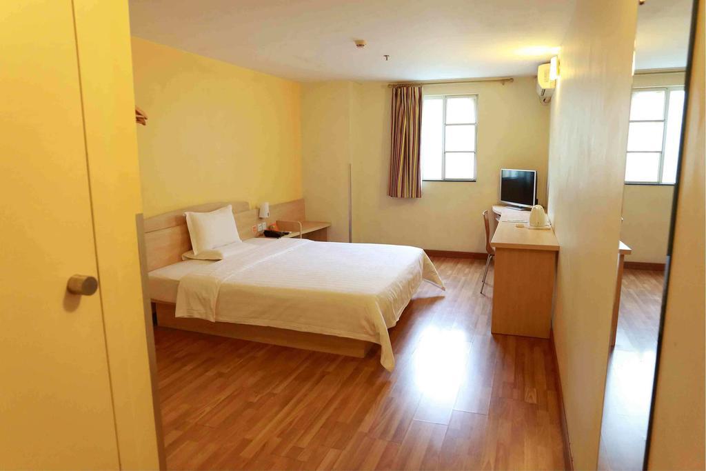 7Days Inn Heyuan Cultrual Palace Renren Le Pokój zdjęcie