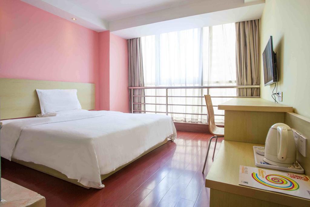 7Days Inn Heyuan Cultrual Palace Renren Le Zewnętrze zdjęcie