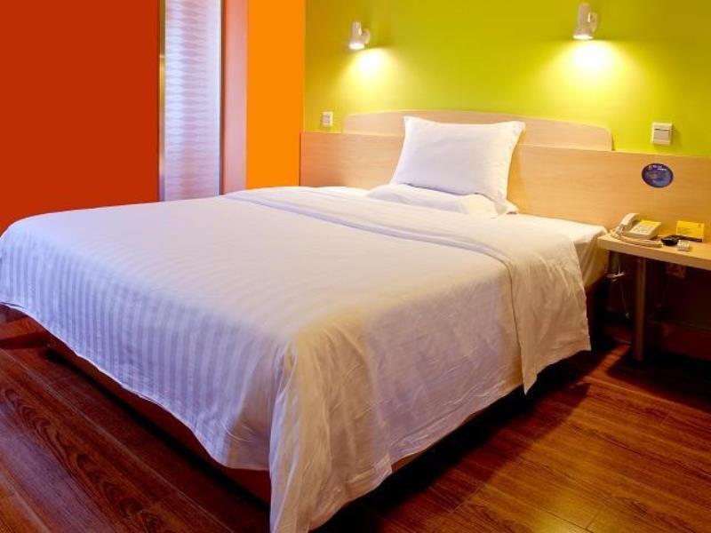 7Days Inn Heyuan Cultrual Palace Renren Le Zewnętrze zdjęcie